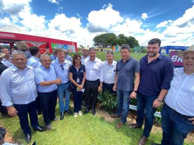 Fundação Meridional e Embrapa realizam lançamento de nova cultivar de soja no Show Rural 